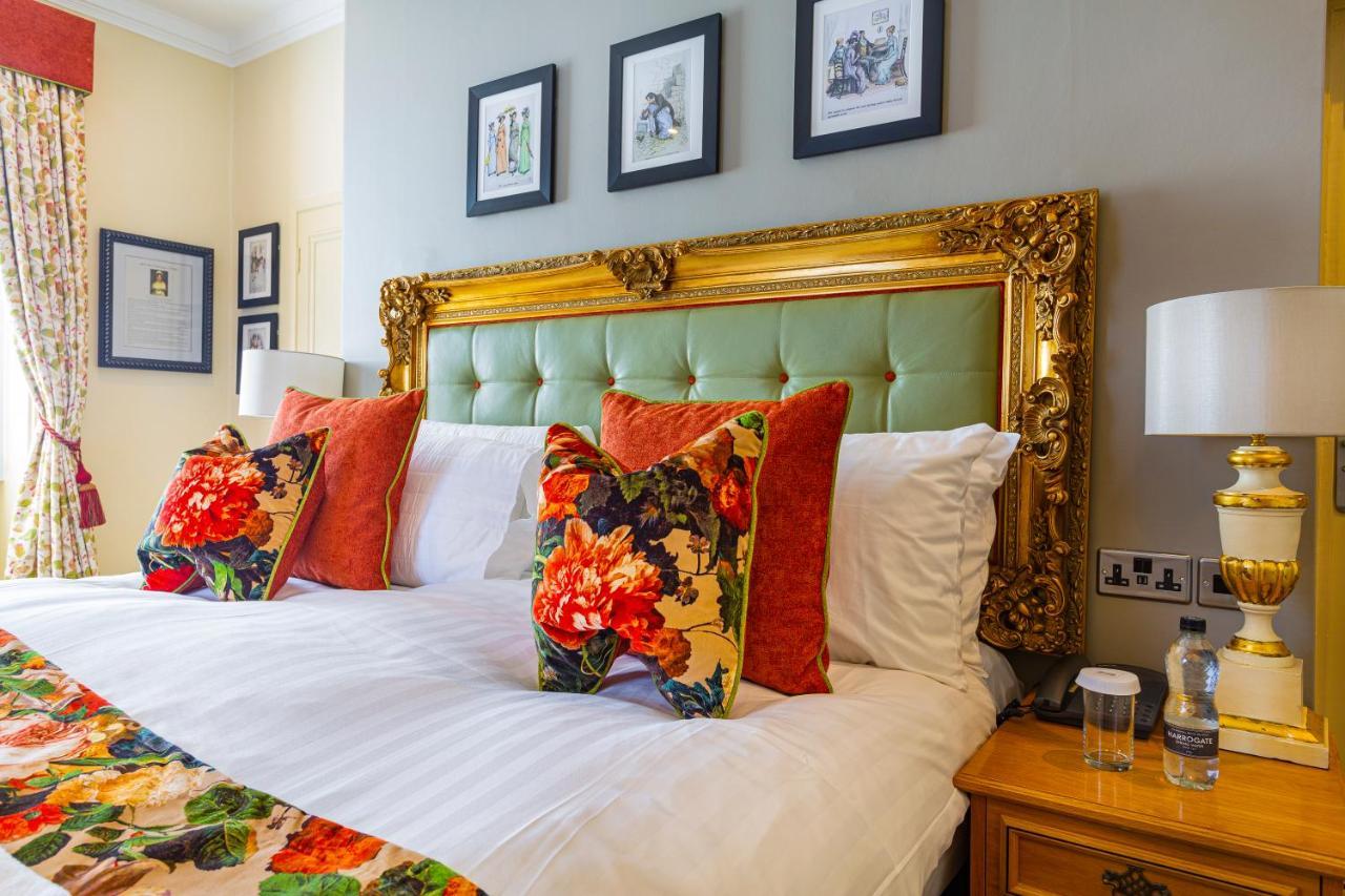 The Rutland Arms Hotel, Bakewell, Derbyshire Buitenkant foto