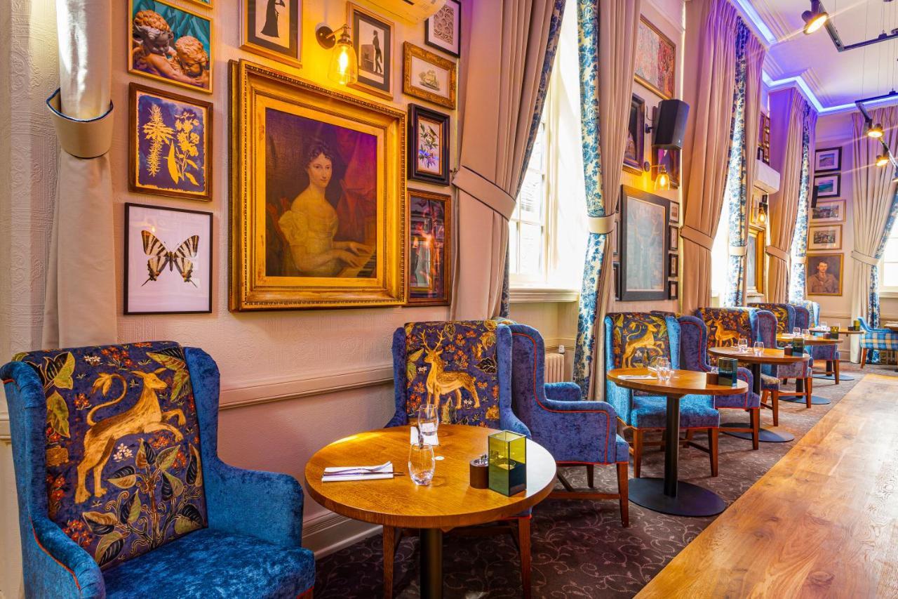 The Rutland Arms Hotel, Bakewell, Derbyshire Buitenkant foto