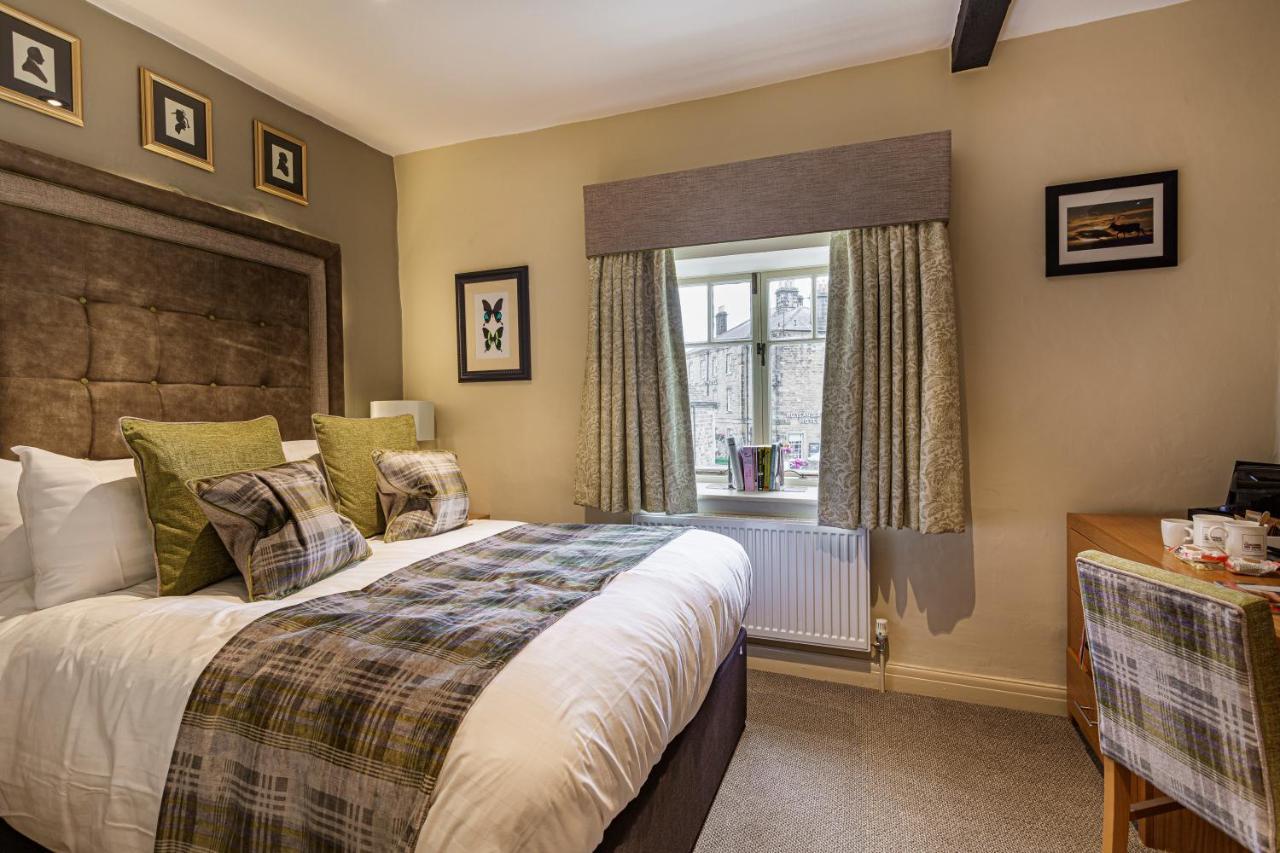 The Rutland Arms Hotel, Bakewell, Derbyshire Buitenkant foto