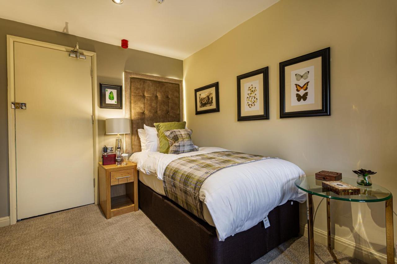 The Rutland Arms Hotel, Bakewell, Derbyshire Buitenkant foto
