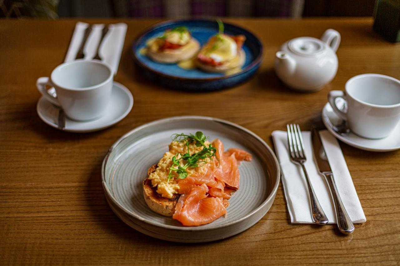 The Rutland Arms Hotel, Bakewell, Derbyshire Buitenkant foto