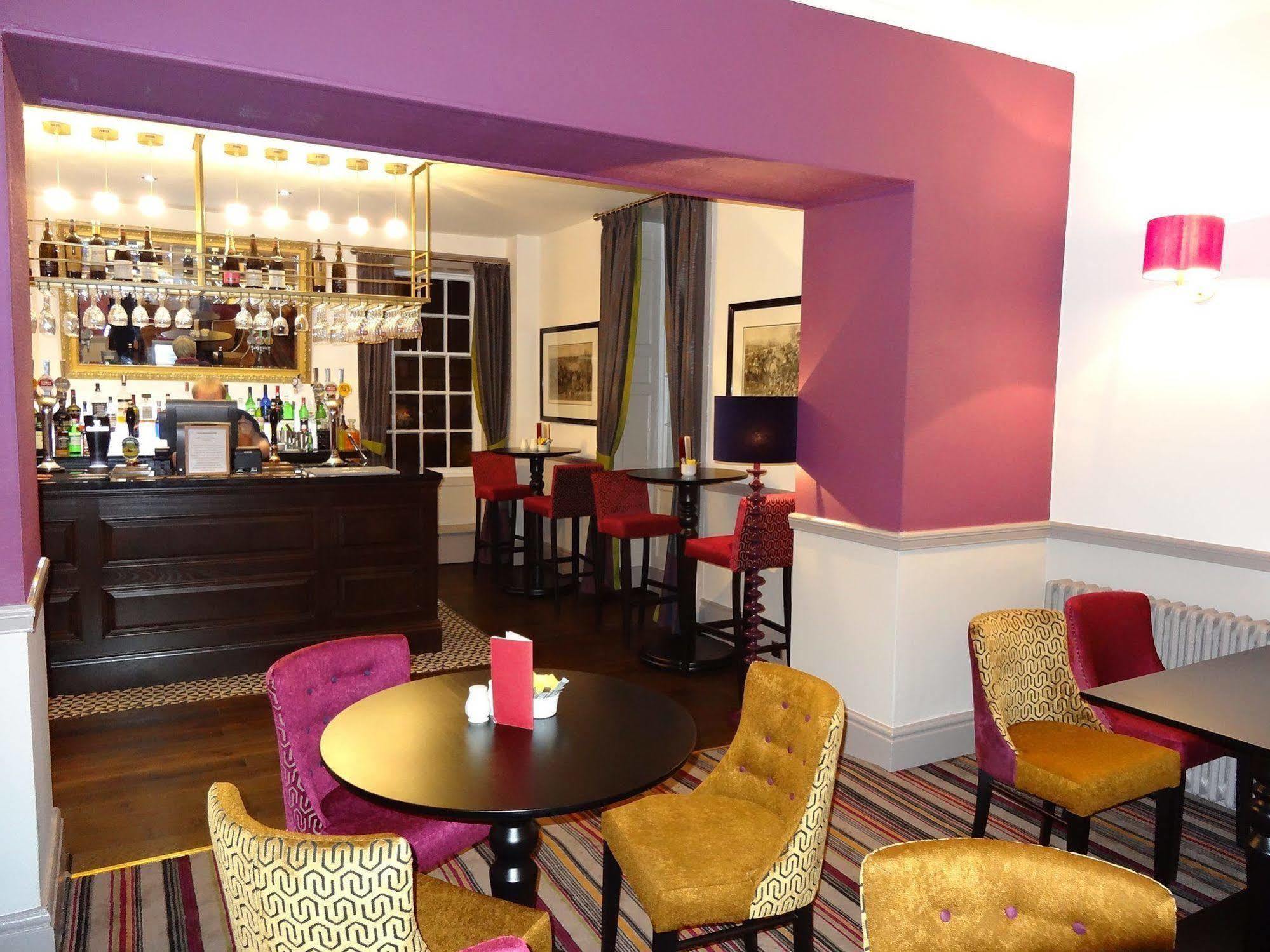 The Rutland Arms Hotel, Bakewell, Derbyshire Buitenkant foto